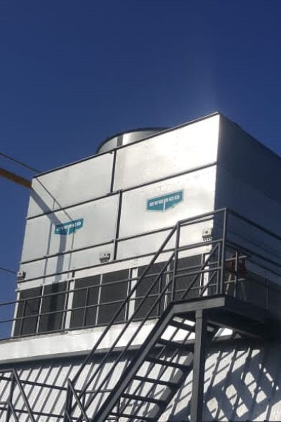 2.2 Condensador evaporativo
